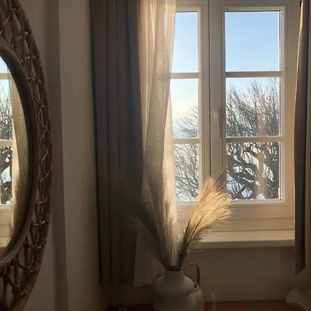 Strandhotel Kaerntnerhof Szálloda Pörtschach am Wörthersee