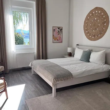 מלון Strandhotel Kaerntnerhof 4*