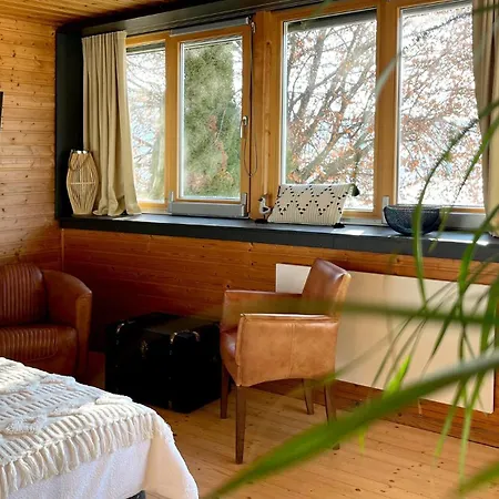 Strandhotel Kaerntnerhof Szálloda Pörtschach am Wörthersee