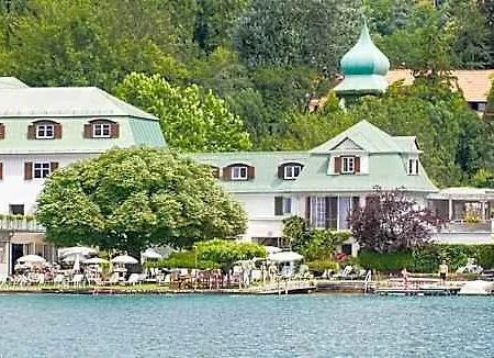 Strandhotel Kärntnerhof Hotel 4*