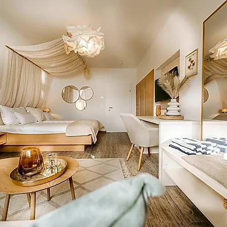 Strandhotel Kärntnerhof 4*