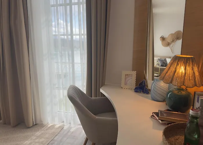 מלון Strandhotel Kaerntnerhof Pörtschach am Wörthersee