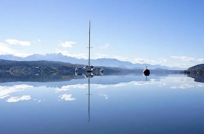 מלון Strandhotel Kaerntnerhof 4*